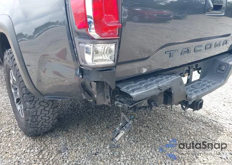2021 Toyota Tacoma Trd Off-Road from USA, damaged, VIN 3TMCZ5AN0MM375271